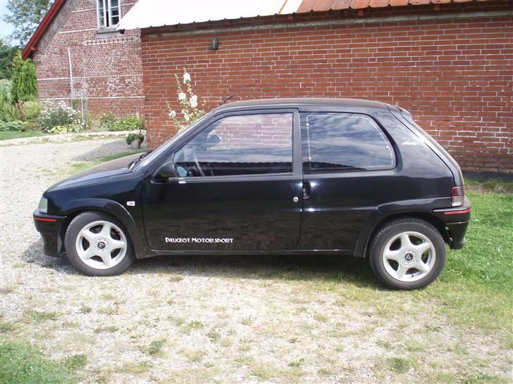 Peugeot 106 rallye  (totalskadet) billede 2