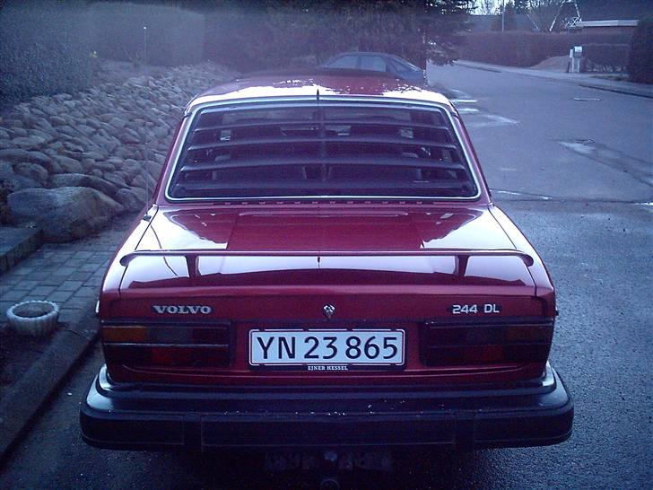 Volvo 264 GLE (Solgt) billede 4