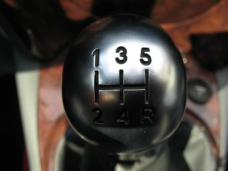 Citroën C5 Prestige 2,0i 16V - Gearknop billede 16