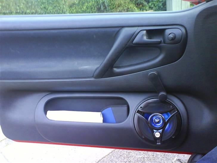 VW Polo 1,4 16v SOLGT! billede 16