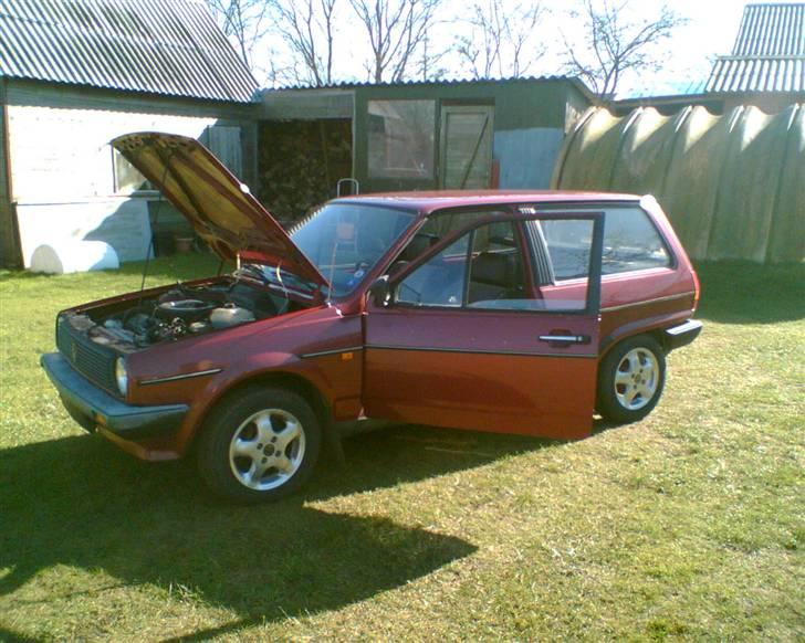 VW polo SOLGT billede 2