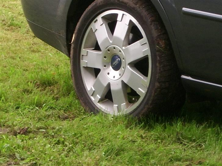 Ford Mondeo Trend billede 13