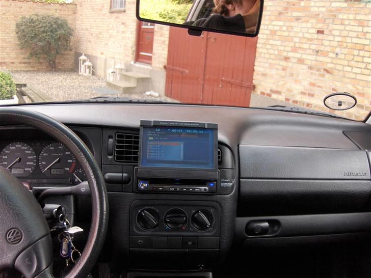 VW Golf 3 - HU - DVD m. touchscreen billede 12