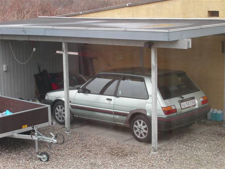 Toyota AE82 GT (PROJEKT) - Bilen i det gode gamle standard trim.... nej den er ikke køn billede 1