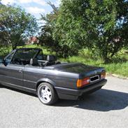 BMW               E30 320i Cab