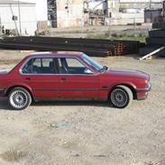 BMW E30 320i Solgt