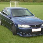 Opel Vectra b