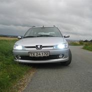 Peugeot 306