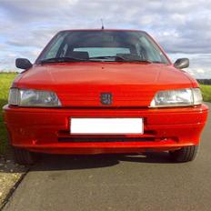 Peugeot 106 xr 1,4i skrottet