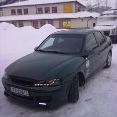 Opel Vectra B CDX Turbo