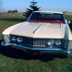 Buick Riviera