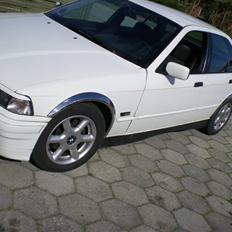 BMW 320i 24v SOLGT