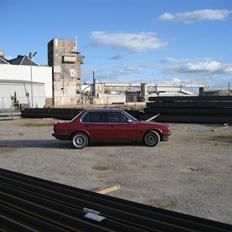 BMW E30 320i Solgt