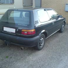 Toyota corolla 1,3xli (solgt)