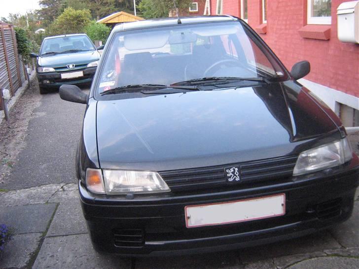 Peugeot 106 Rallye - Et lille billede af min fars 306 og min 106.. sys selv det er ret godt... :D billede 20