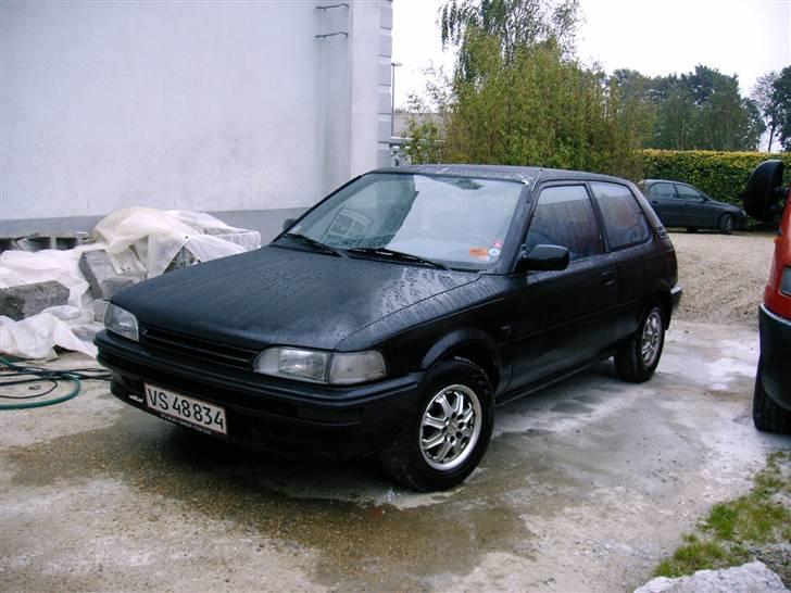 Toyota 1,3 XLi (SOLGT) billede 14