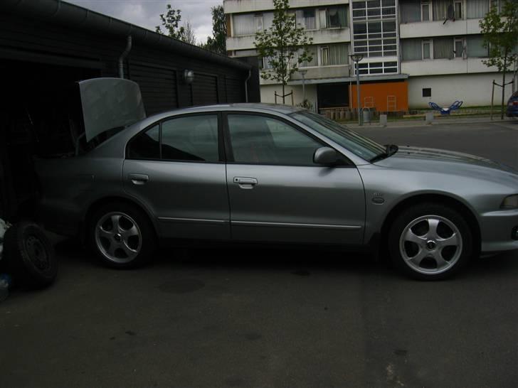 Mitsubishi Galant GDI 2.4 Solgt billede 3