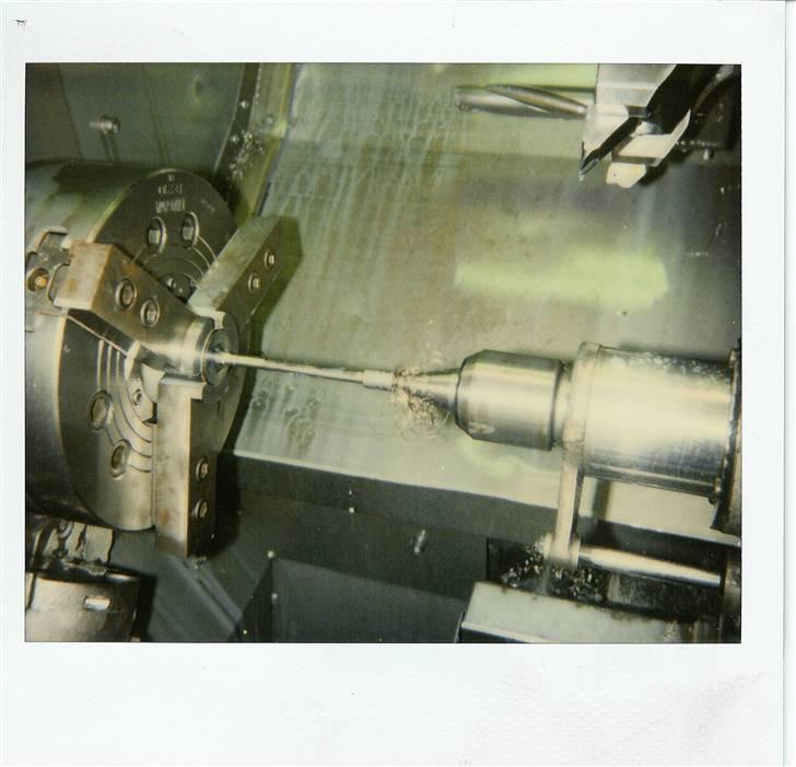 Opel Ascona B - Fremstille indsugningsventil. Kopieret profil fra Enem. Drejet på en Mazak SQT 18. billede 16