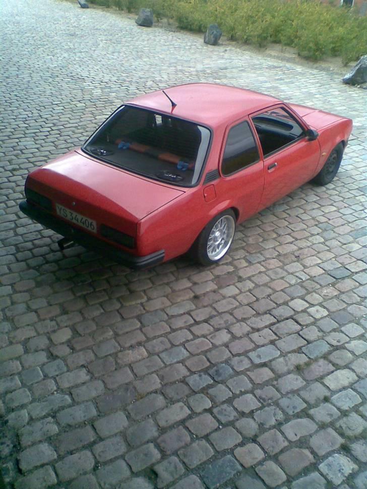 Opel Ascona B  billede 8