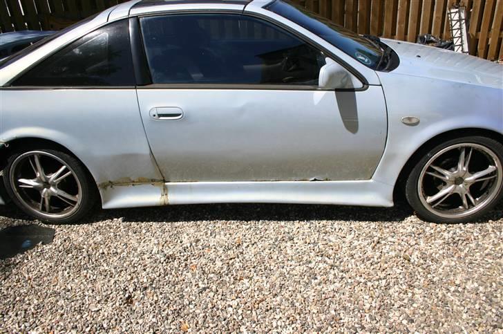 Nissan 100 NX - SOLGT billede 3