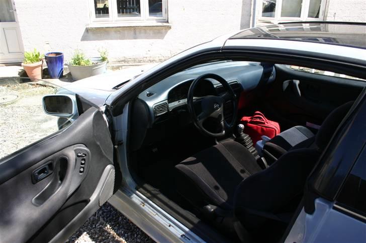 Nissan 100 NX - SOLGT billede 7