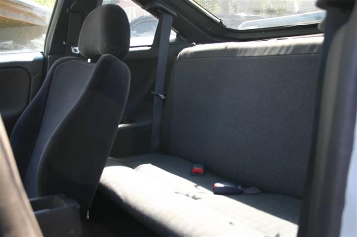 Nissan 100 NX - SOLGT billede 8