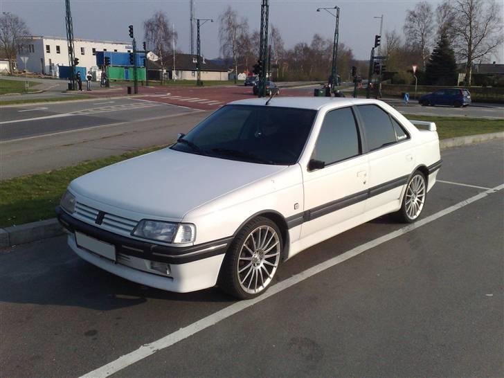 Peugeot 405 T16 4x4 *SOLGT* - Manglende sidespejl = Hærværk. Øv. billede 1