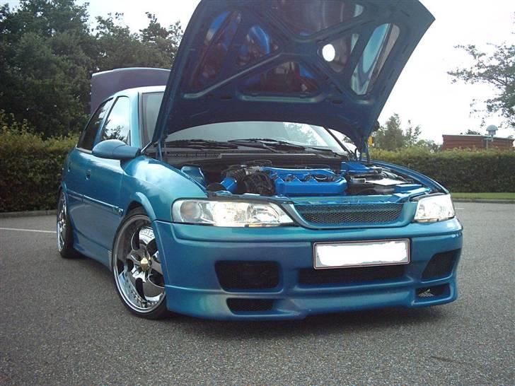 Opel vectra b (SOLGT)  billede 2