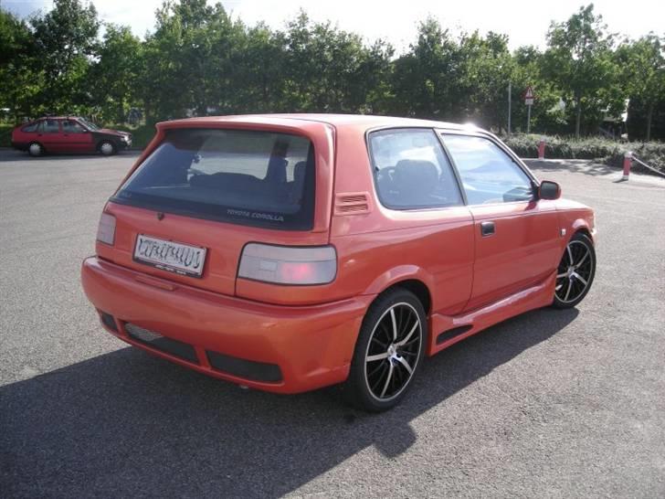 Toyota Corolla RS (Solgt) billede 4