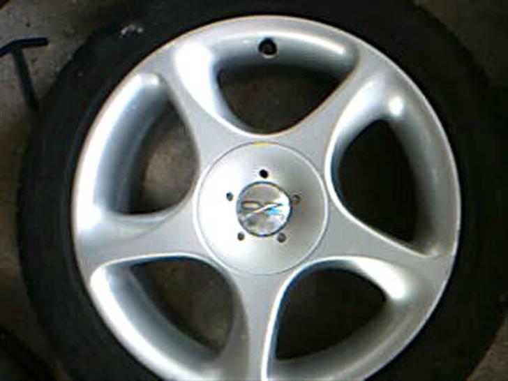 Opel Kadett 1,6i >>>SOLGT<<< - 16" oz alu fæl billede 9