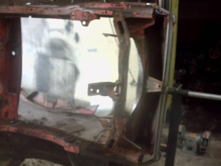 Opel manta b 19s - tværvangen skal skiftes alt bliver lavet i originale pladedele  billede 14