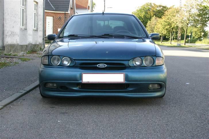 Ford Mondeo solgt billede 4