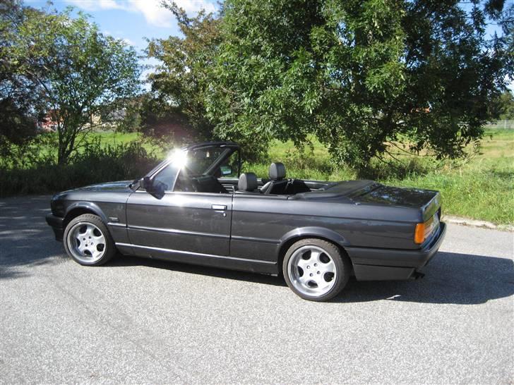 BMW               E30 320i Cab billede 2