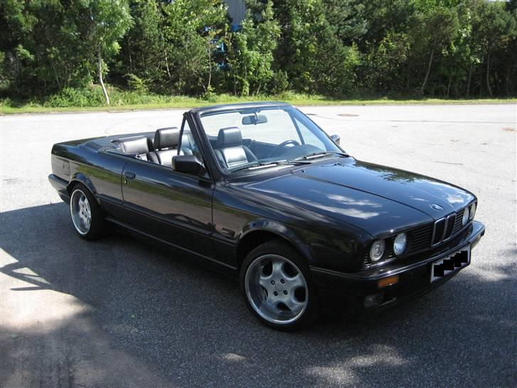 BMW               E30 320i Cab billede 7