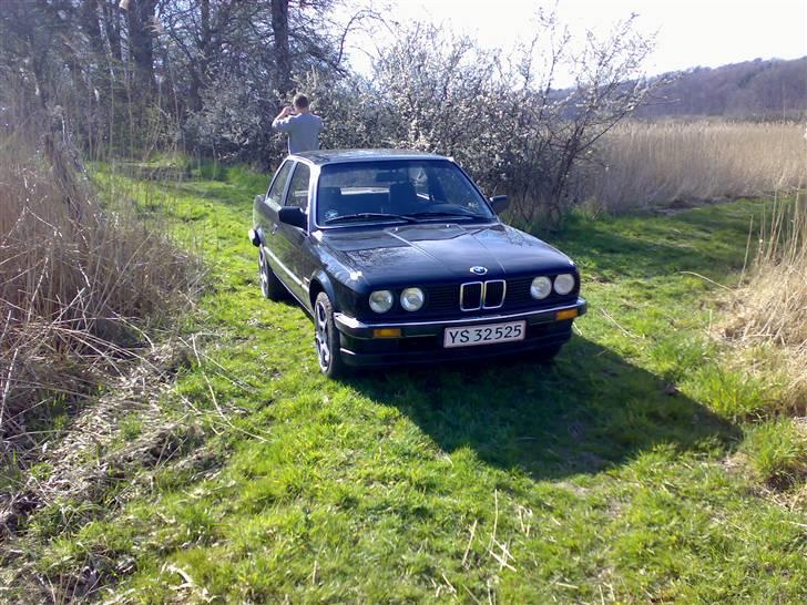 BMW e30 (solgt) billede 4