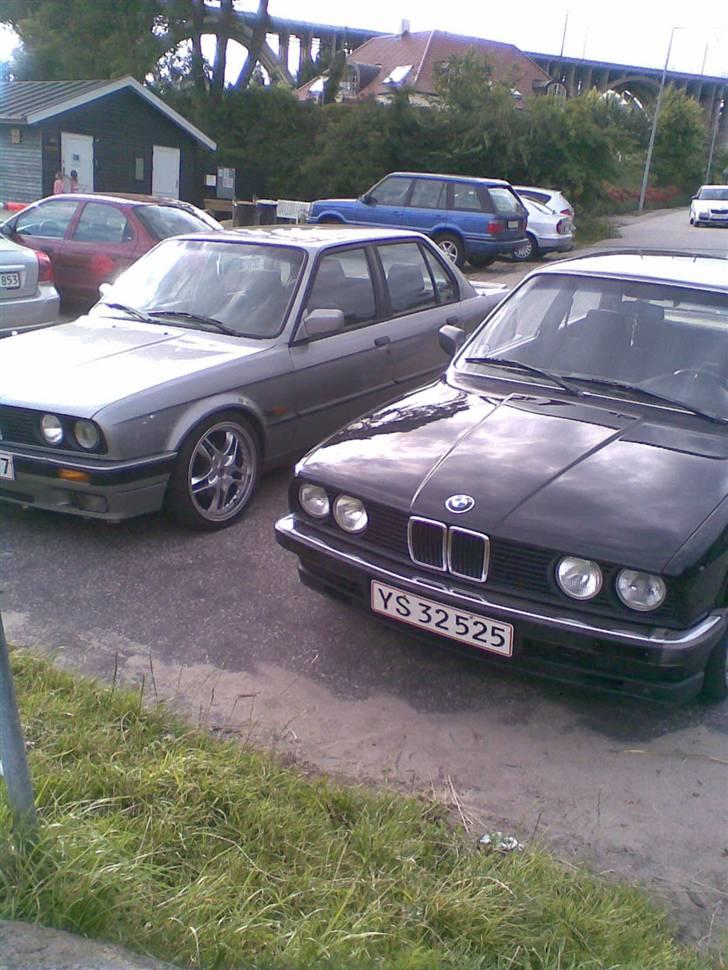 BMW e30 (solgt) billede 5