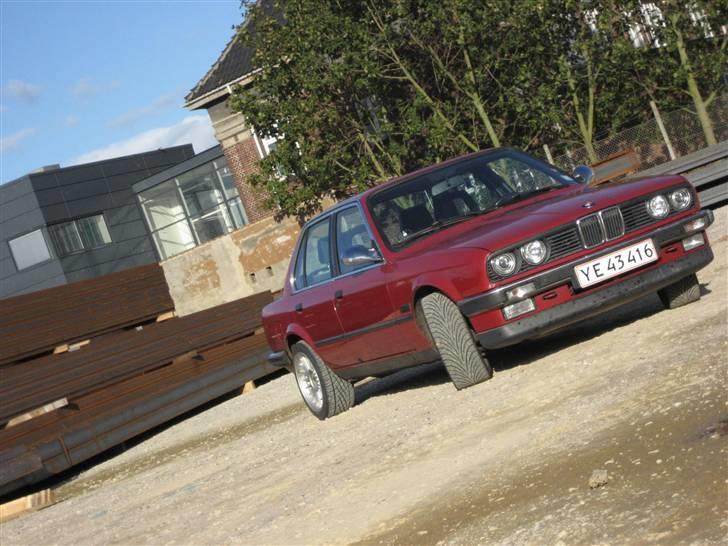 BMW E30 320i Solgt billede 1