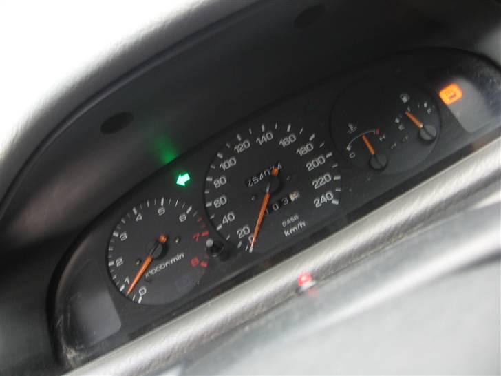 Mazda 626 »1337 Familie slæde« billede 18