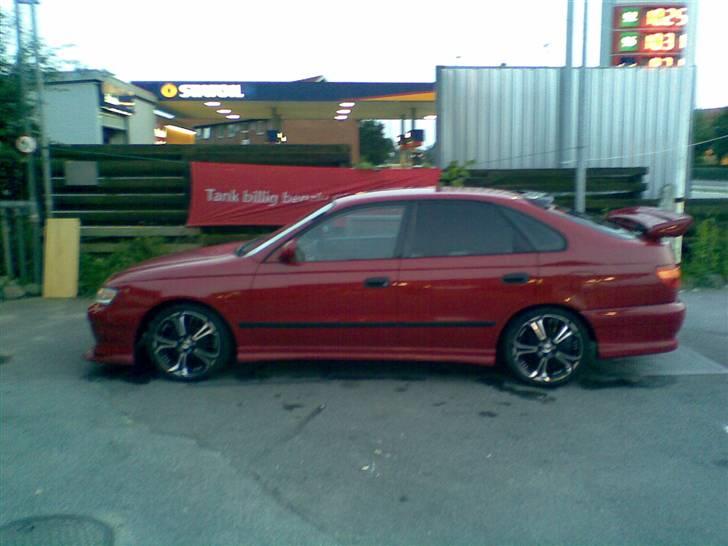 Toyota Carina E billede 11