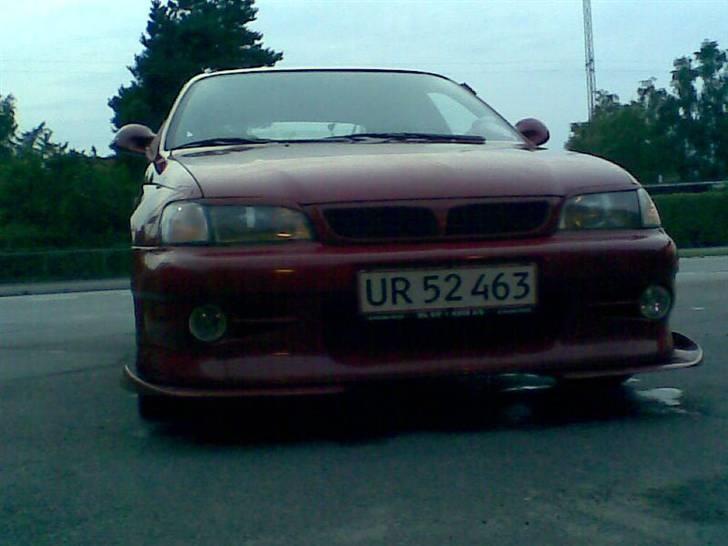 Toyota Carina E billede 12