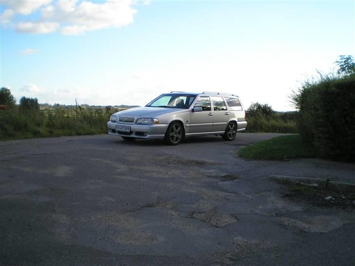 Volvo V70 R billede 13