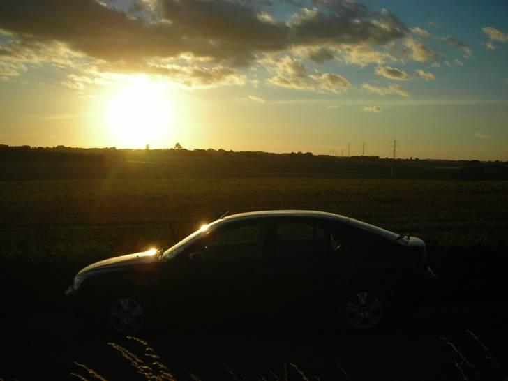 Ford Mondeo 2.0 TDCi Ghia billede 18