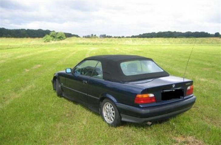 BMW 320i cabriolet( solgt) billede 1