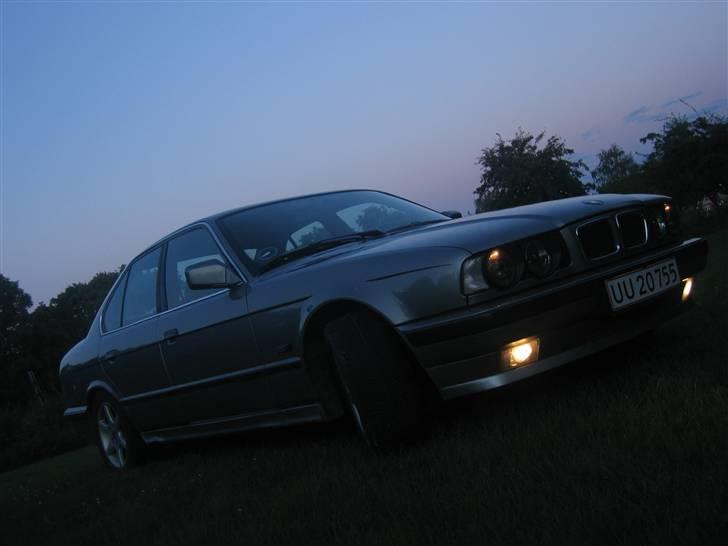 BMW e34 525i 24v SOLGT billede 17
