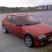 Peugeot 205 Gti