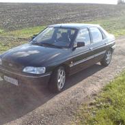 Ford Escort 1,4 CL - (DØD!)