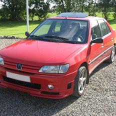 Peugeot 306 1,6 SR   SOLGT