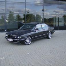 BMW 730i Solgt