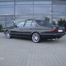 BMW 730i Solgt