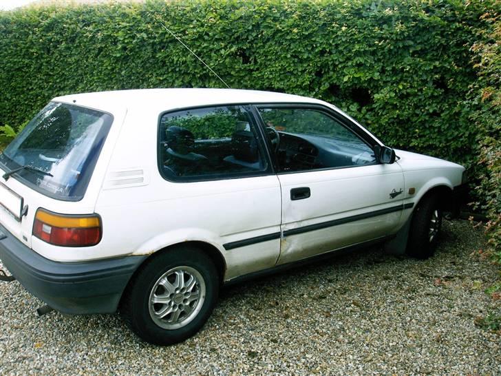 Toyota 1,3 XLi (SOLGT) billede 20